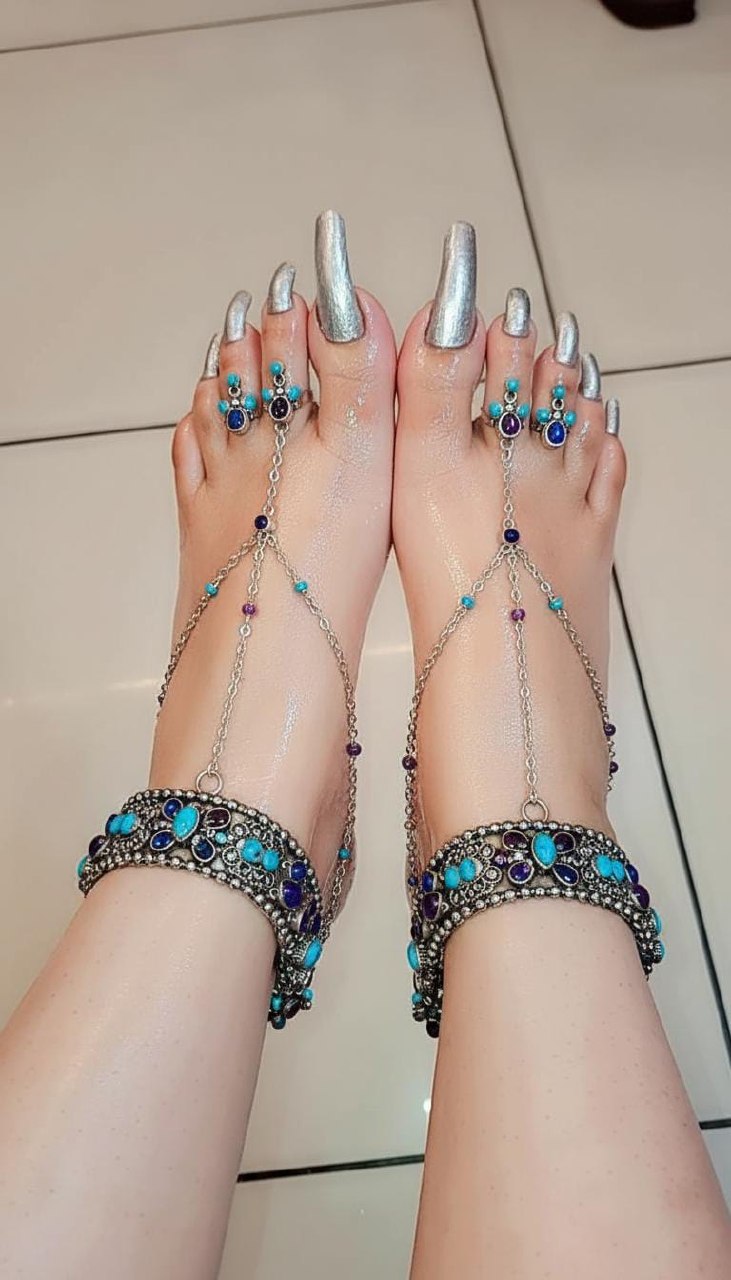 Mount Abu BDSM Mistress beautiful feet with long purple nails and diamond anklets for foot worship